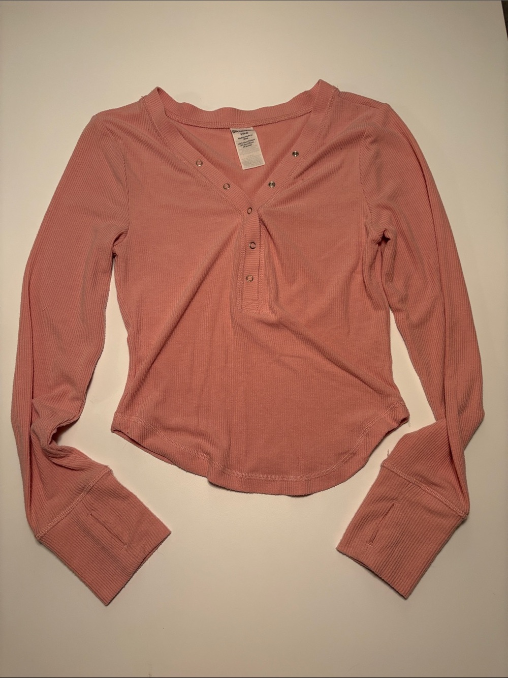 Ribbed Snap-Detail Long Sleeve Top - Dusty Rose